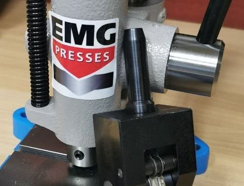 Znakowanie z użyciem pras udarowych EMG Presses